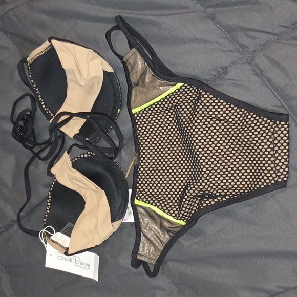 Beach Bunny NWT High Voltage MD Swimsuit - Picture 5 of 10